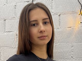 adult cam LaurynTinkle