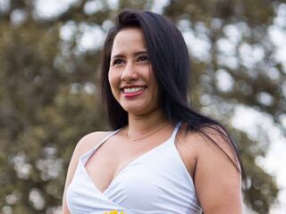 camslut LenaCarther