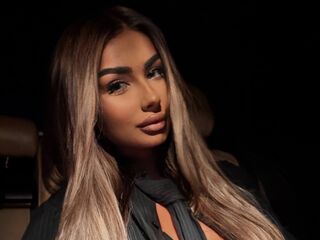 webcamgirl chat room LeylaBunny