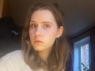 naked girl with webcam masturbating with vibrator LibbyCasumpang