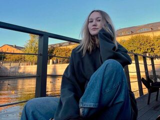 live sex webcam LillyStill