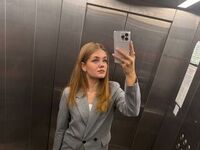 porn cam LizzieIacovino