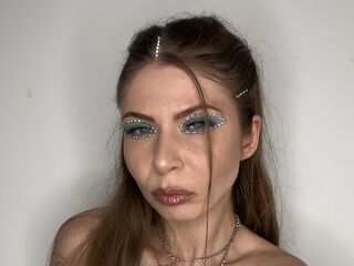 camgirl showing tits LukoLilian
