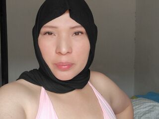 naked girl with webcam masturbating with vibrator LunaCalientes