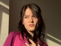 fingering girl chat MaudGuerrido