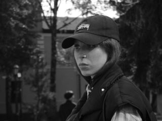 naked cam girl fingering pussy MegganLeffers