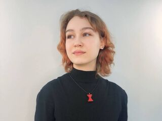 naked camgirl masturbating MeghanInclan