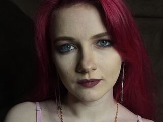 fingering webcamgirl MercyNoctelle