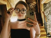camgirl fingering wet pussy MiaForester