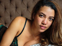 naked camgirl masturbating MiaRossi