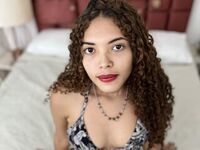 camgirl playing with sextoy MicheleDelkkos