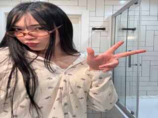 adult cam chat MilaEva