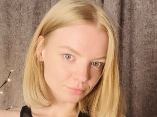 free nude web cam MoiraBaumgartel