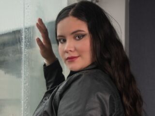 fingering girl chat NahiaMonet