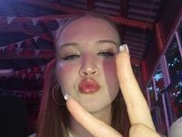 fingering girl NelleCauthorne
