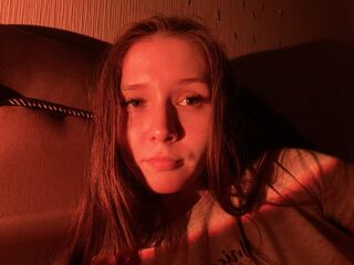 naked camgirl NguyetBuchetto