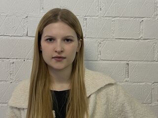 naked cam girl masturbating ParisRoacho