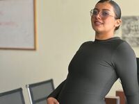 camgirl fingering wet pussy PauVega