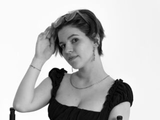 adult chat PauletteKaps