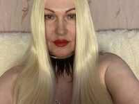 beautiful webcamgirl Renelce