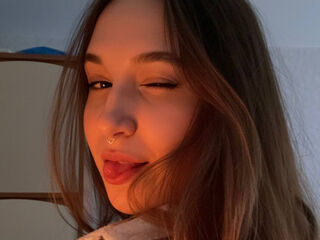 chatroom webcam pic RiannaBrown