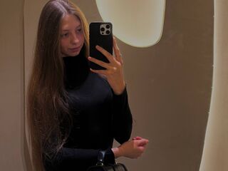 livecam RoxanneSpector