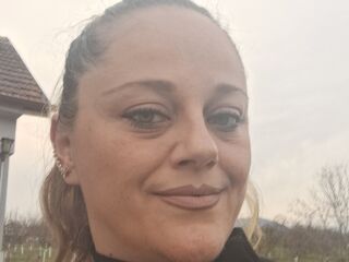 free webcam chatroom SandyMandy