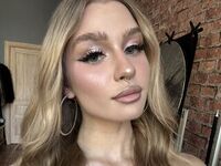 masturbating SaphiraLuxe