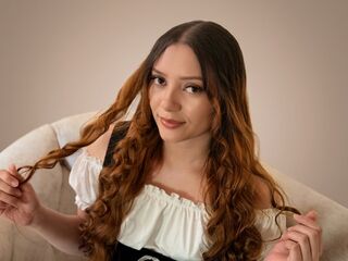 fingering girl cam picture SaraDrew