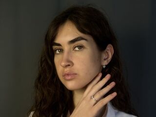 beautiful webcamgirl ShelaCurren