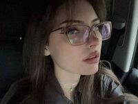 cam girl chat room SisMiora