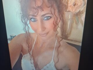 topless webcamgirl SueRing