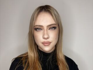 free nude cam VirgieJanosek