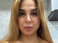 nude webcamgirl YanaMillers