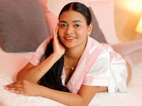 live teaser web cam ZariRiley